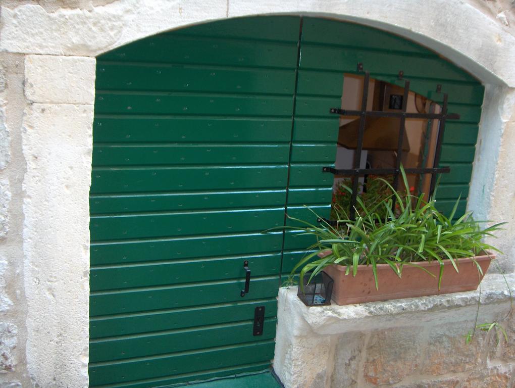 Guest House Lucijo فربوسكا المظهر الخارجي الصورة