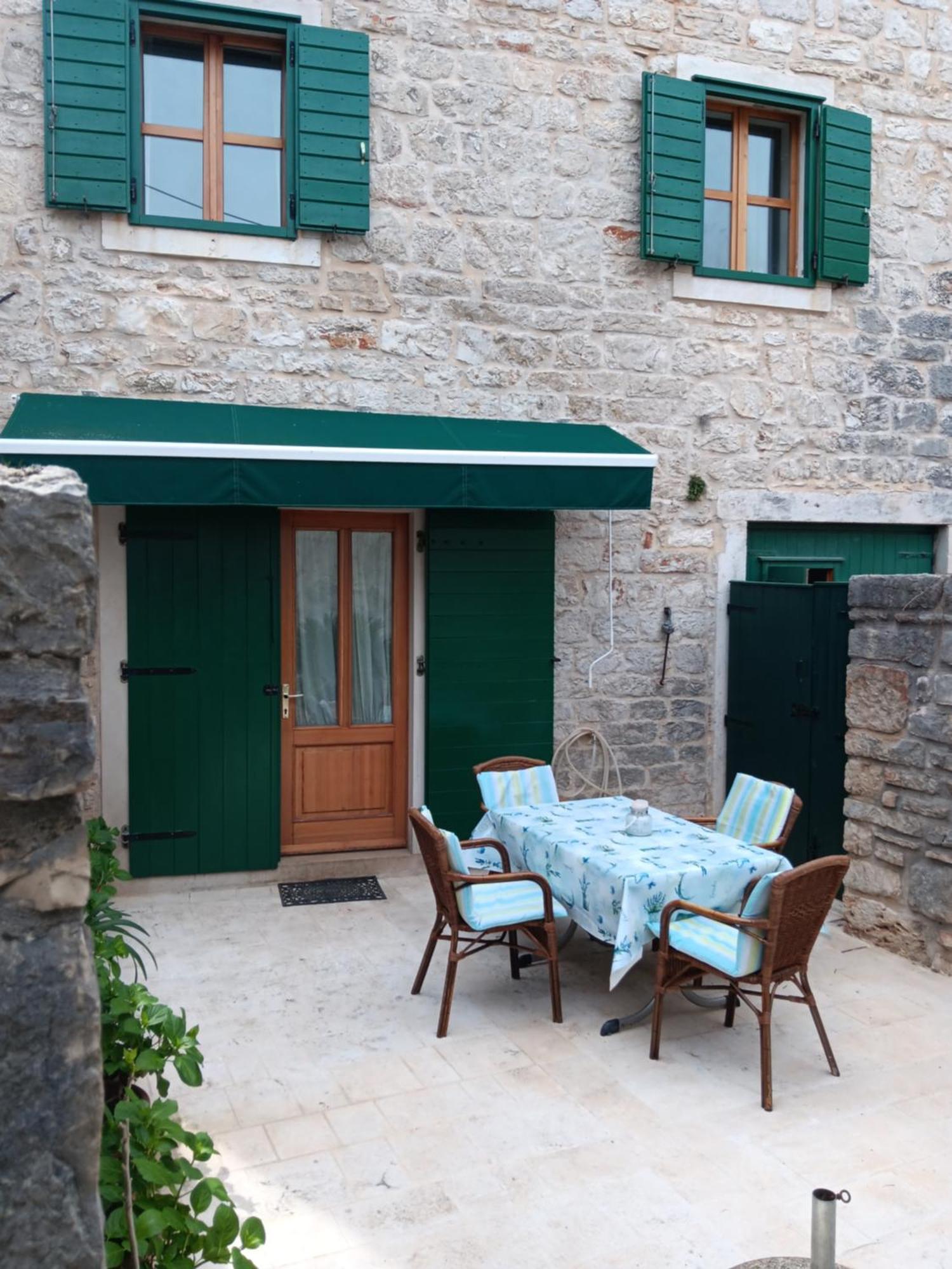 Guest House Lucijo فربوسكا الغرفة الصورة