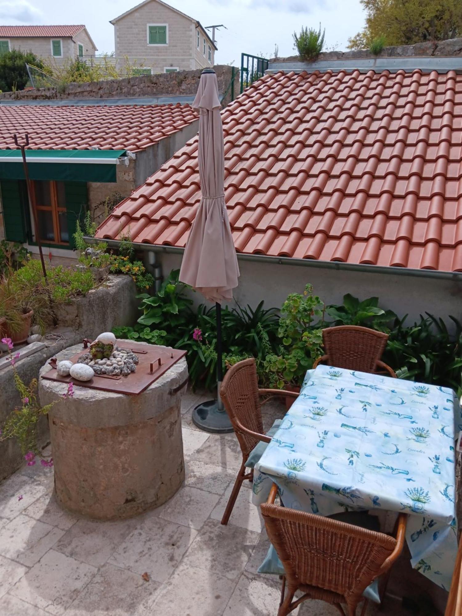 Guest House Lucijo فربوسكا الغرفة الصورة